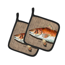 Load image into Gallery viewer, Red Fish Pot Holders - Set of 2 Decorative Kitchen Helpers | Made in the USA 8736PTHD