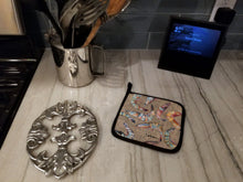 Load image into Gallery viewer, Shrimp Pot Holders - Set of 2 Decorative Kitchen Helpers | Made in the USA 8738PTHD
