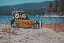 Load image into Gallery viewer, Windsor Picnic Basket