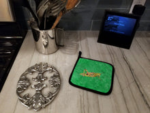Load image into Gallery viewer, Grasshopper on Green Pot Holders - Set of 2 Decorative Kitchen Helpers | Made in the USA 8849PTHD