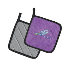 Load image into Gallery viewer, Dragonfly on Purple Pot Holders - Set of 2 Decorative Kitchen Helpers | Made in the USA 8865PTHD