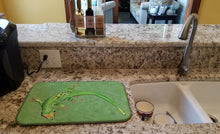 Load image into Gallery viewer, Gecko Dish Drying Mat – Absorbent, Artistic Kitchen Essentials 8887DDM