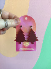Load image into Gallery viewer, Red Holiday Trees