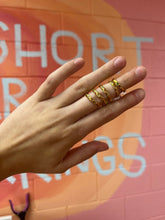 Load image into Gallery viewer, Sparkle Diva Titanium Ring