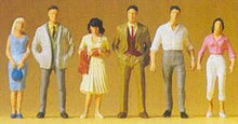 Load image into Gallery viewer, Preiser 72400 1/72 Scale Figures - Standing People pkg(6)