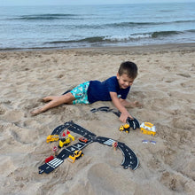 Load image into Gallery viewer, Rubber Roads Play Set