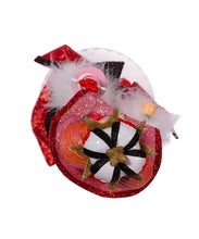 Load image into Gallery viewer, 17.5&quot;HOLLYWOOD QUEEN OF HEART NUTCRACKER