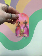 Load image into Gallery viewer, Navel Gazing Earrings