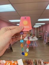Load image into Gallery viewer, Button bracelet