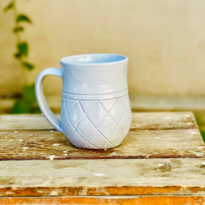 Ananas Mug- Brushed Pale Light Grey