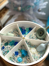Load image into Gallery viewer, Sensory Play Tray with Removable Compartments and Lid