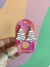 Load image into Gallery viewer, Sweet Stripes Holiday Trees