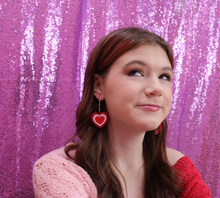 Load image into Gallery viewer, Groovy Heart Earrings