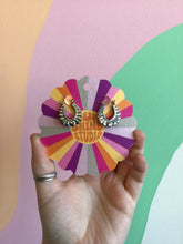 Load image into Gallery viewer, Scalloped Titanium Hoops