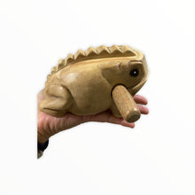 Load image into Gallery viewer, Natural wooden frog