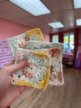 Load image into Gallery viewer, Crochet Granny Square Coaster