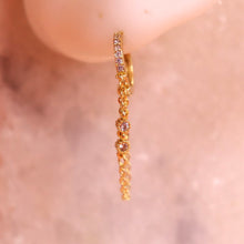 Load image into Gallery viewer, Venus Hoop - Mix and Match Earring