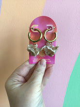 Load image into Gallery viewer, Momma’s Bouquet Flower Hoop Earrings