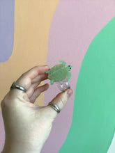 Load image into Gallery viewer, Tiny Turtle Hair Claw