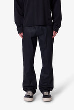 Load image into Gallery viewer, B731 Oiled Bootcut Denim - Black