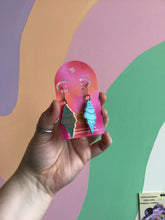 Load image into Gallery viewer, Mix N’ Match Summer Shell Earrings