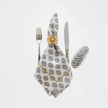 Load image into Gallery viewer, Pearl star napkin rings, set of two