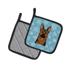 Load image into Gallery viewer, Snowflake German Shepherd Pot Holders - Set of 2 - Heat-Resistant Kitchen Essentials BB1645PTHD