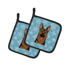 Load image into Gallery viewer, Snowflake German Shepherd Pot Holders - Set of 2 - Heat-Resistant Kitchen Essentials BB1645PTHD