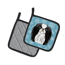 Load image into Gallery viewer, Snowflake Japanese Chin Pot Holders - Set of 2 - Heat-Resistant Kitchen Essentials BB1664PTHD