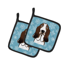 Load image into Gallery viewer, Snowflake Basset Hound Pot Holders - Set of 2 - Heat-Resistant Kitchen Essentials BB1677PTHD