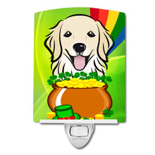Load image into Gallery viewer, Golden Retriever St. Patrick's Day Ceramic Night Light BB1949CNL