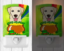 Load image into Gallery viewer, Golden Retriever St. Patrick's Day Ceramic Night Light BB1996CNL