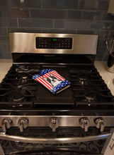 Load image into Gallery viewer, American Flag and Boston Terrier Oven Mitt BB2133OVMT