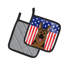 Load image into Gallery viewer, American Flag and German Shepherd Pot Holders - Set of 2 - Heat-Resistant Kitchen Essentials BB2141PTHD