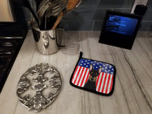 Load image into Gallery viewer, American Flag and Doberman Pot Holders - Set of 2 - Heat-Resistant Kitchen Essentials BB2175PTHD