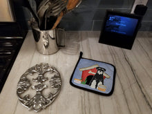 Load image into Gallery viewer, Dog House Collection Standard Schnauzer Salt and Pepper Pot Holders - Set of 2 - Heat-Resistant Kitchen Essentials