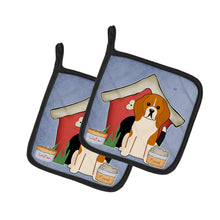 Load image into Gallery viewer, Dog House Collection Beagle Tricolor Pot Holders - Set of 2 - Heat-Resistant Kitchen Essentials
