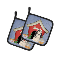 Load image into Gallery viewer, Dog House Collection Shih Tzu Black White Pot Holders - Set of 2 - Heat-Resistant Kitchen Essentials BB2842PTHD
