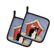 Load image into Gallery viewer, Dog House Collection Smooth Fox Terrier Pot Holders - Set of 2 - Heat-Resistant Kitchen Essentials