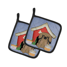 Load image into Gallery viewer, Dog House Collection Pekingnese Tan Pot Holders - Set of 2 - Heat-Resistant Kitchen Essentials