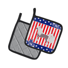 Load image into Gallery viewer, USA Patriotic Chinese Crested Pot Holders - Set of 2 - Heat-Resistant Kitchen Essentials BB3343PTHD