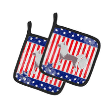 Load image into Gallery viewer, USA Patriotic Chinese Crested Pot Holders - Set of 2 - Heat-Resistant Kitchen Essentials BB3343PTHD