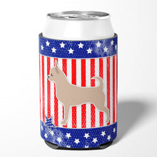 Load image into Gallery viewer, USA Patriotic Chihuahua Can or Bottle Hugger BB3350CC