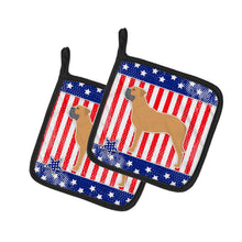 Load image into Gallery viewer, USA Patriotic Bullmastiff Pot Holders - Set of 2 - Heat-Resistant Kitchen Essentials BB3371PTHD