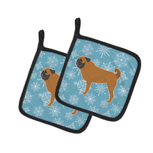 Load image into Gallery viewer, Winter Snowflake Pug Pot Holders - Set of 2 - Heat-Resistant Kitchen Essentials BB3547PTHD