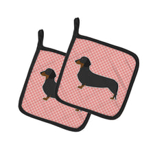 Load image into Gallery viewer, Dachshund Checkerboard Pink Pot Holders - Set of 2 - Heat-Resistant Kitchen Essentials BB3582PTHD