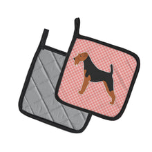 Load image into Gallery viewer, Welsh Terrier Checkerboard Pink Pot Holders - Set of 2 - Heat-Resistant Kitchen Essentials BB3585PTHD