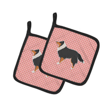 Load image into Gallery viewer, Sheltie/Shetland Sheepdog Checkerboard Pink Pot Holders - Set of 2 - Heat-Resistant Kitchen Essentials BB3630PTHD