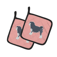 Load image into Gallery viewer, Lowchen Checkerboard Pink Pot Holders - Set of 2 - Heat-Resistant Kitchen Essentials BB3635PTHD