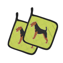 Load image into Gallery viewer, Welsh Terrier Checkerboard Green Pot Holders - Set of 2 - Heat-Resistant Kitchen Essentials BB3785PTHD